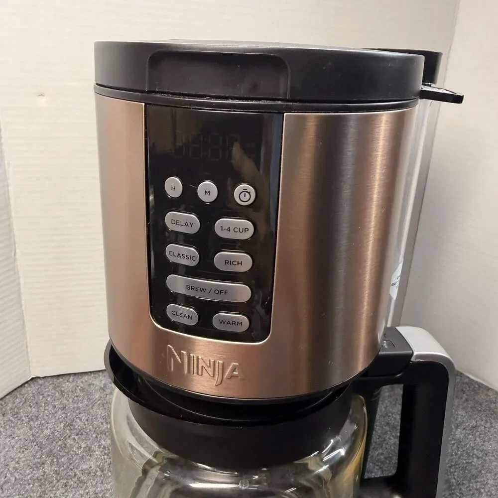 Ninja 14 Cup Programmable Coffee Maker DCM201CP Black Glass Carafe Filter